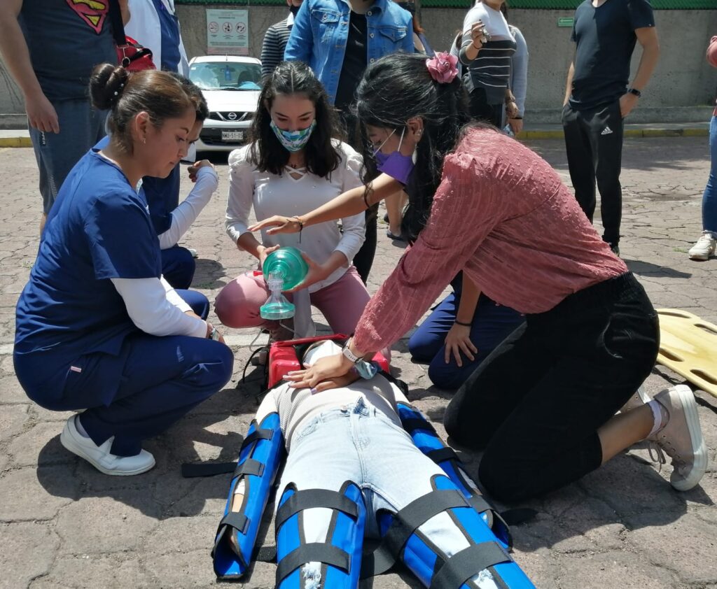 2D7FA6E2-BE7C-4BB7-BF5B-C215EC18FF00