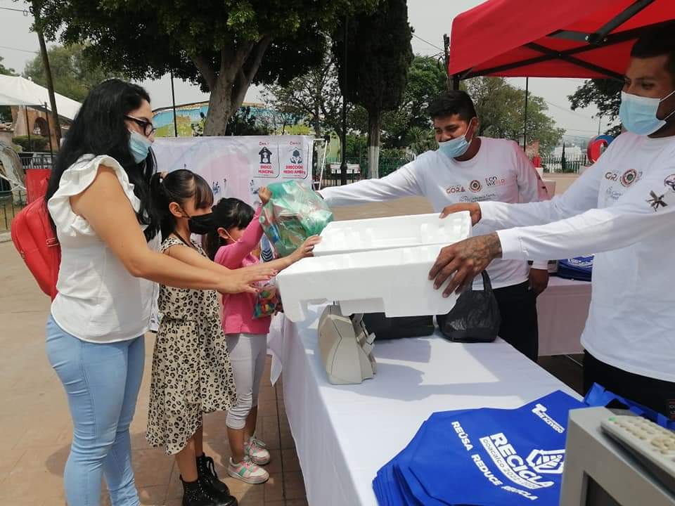 F21778A0-C34C-40C4-ABD1-A395ADD8AA97