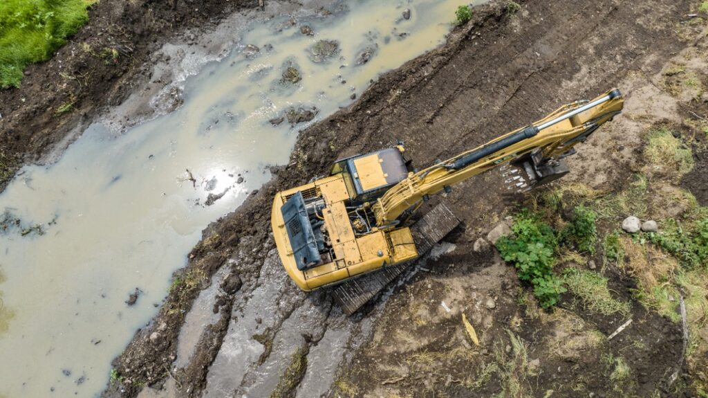 6709B9F5-E555-4DB2-BD38-C931A20B9842