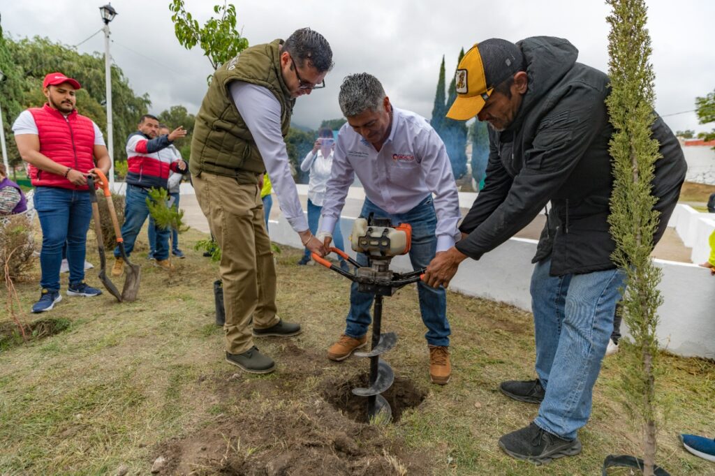 3515610C-AA1B-4560-8E13-C41285D588EB