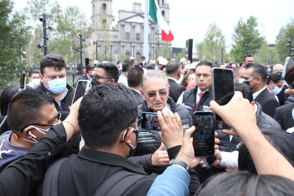 DC566DFF-411C-4120-BCA8-73842D587CEB