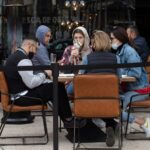 El restaurante Sonora Grill reabrió su servicio para que los clientes adquieran sus alimentos en los establecimientos a pesar de que la capital se mantiene en Semáforo Rojo