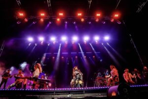 Gloria Trevi shows