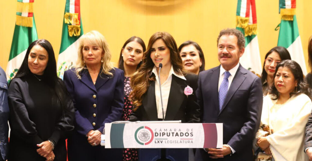 gloria-trevi-camara-diputados