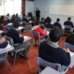 PADRES DE FAMILIA EXIGEN REVERSIÓN DEL ADELANTO DE CLASES Y ALERTAN SOBRE IMPACTO EDUCATIVO