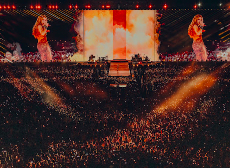 Photo: notiexpressdemexico.com Shakira Performs Live in Madrid for Amazon Music